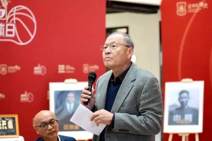 如何借助篮球榜样的力量提升团队协作能力_0