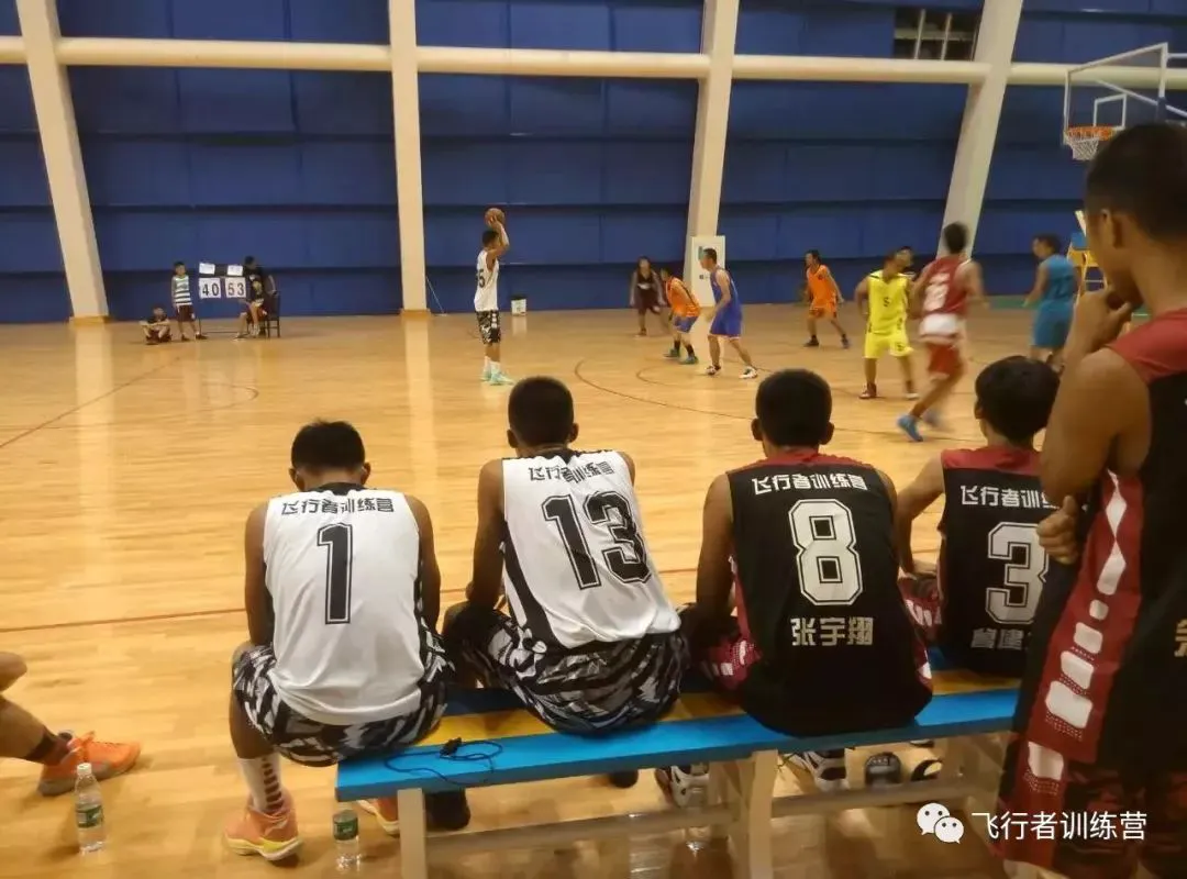 如何制定适合篮球主力的个性化训练方案_0