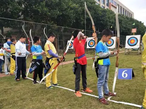 篮球基本功训练顺序口诀是什么_0