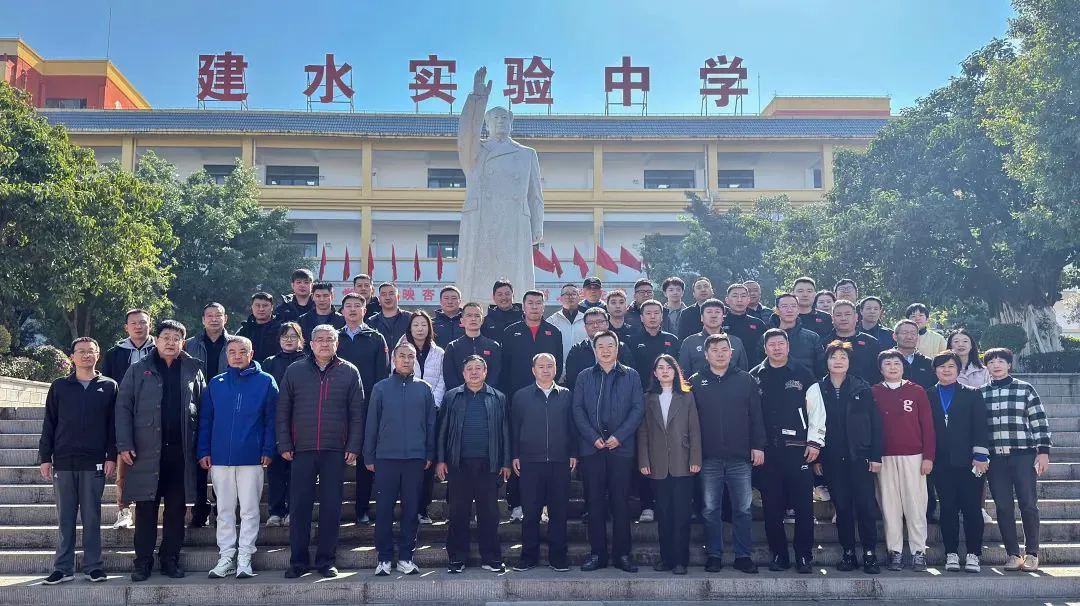 如何通过团队训练提升分卫配合能力_2
