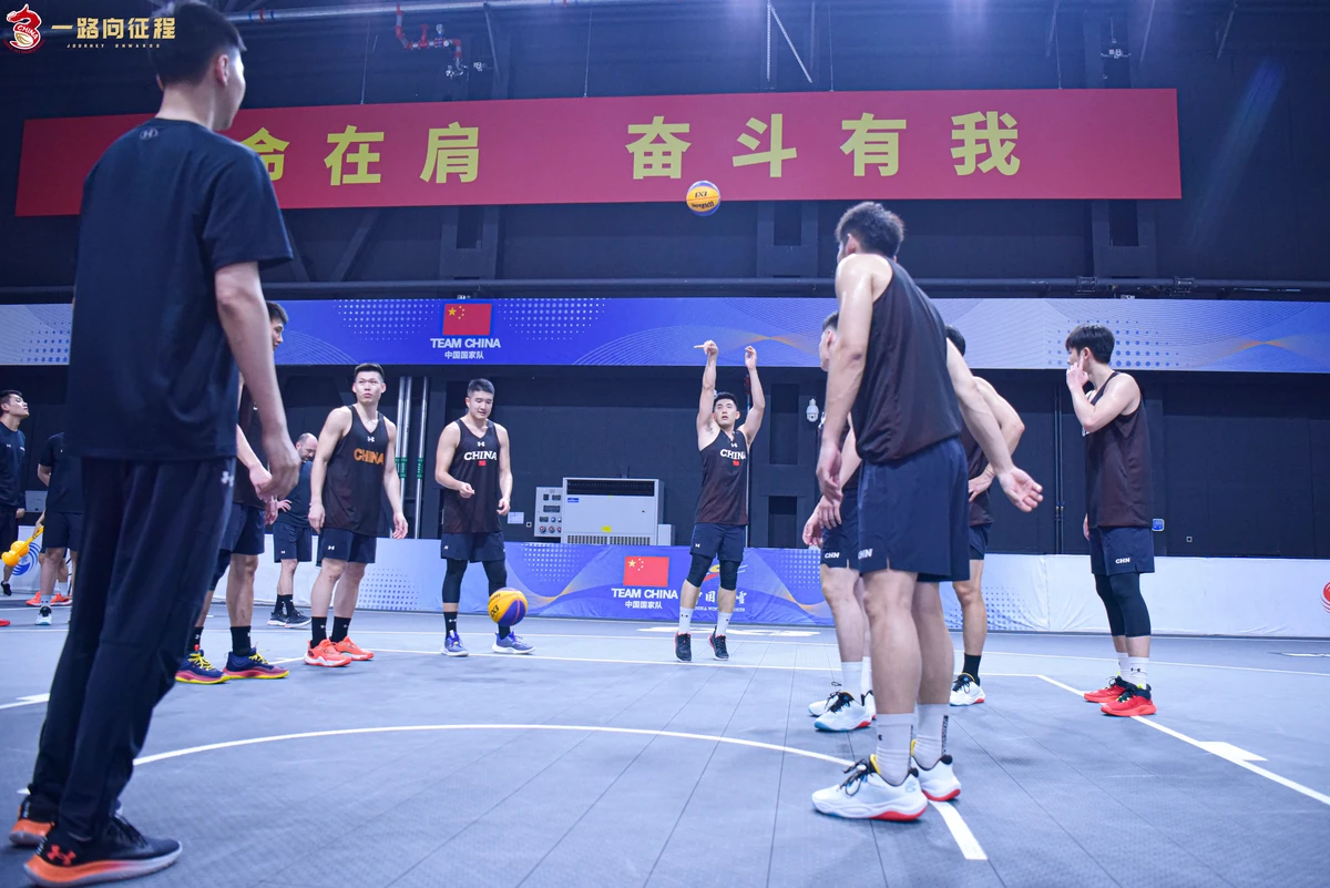 篮球运动员训练几天休息一次