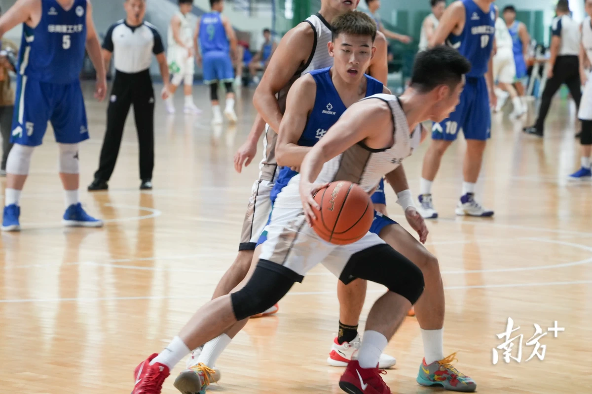 为什么参加篮球友谊赛对球员发展很重要?