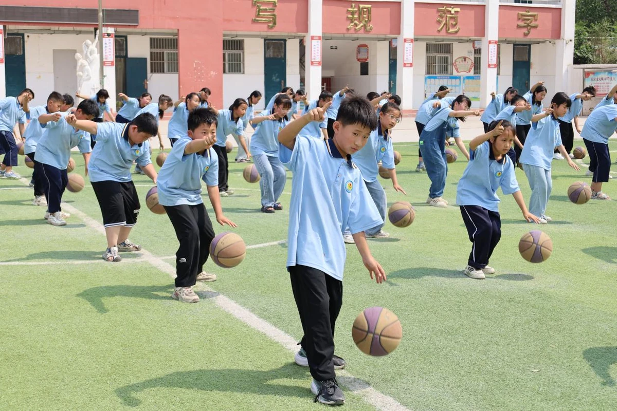 青少年篮球训练教学视频